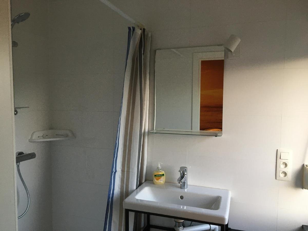 Les Cerises, Charmante Maison Au Calme Wavre Bagian luar foto